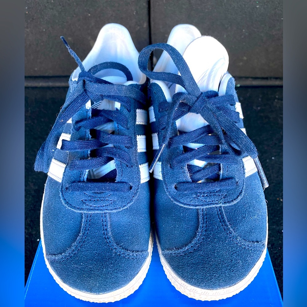 Adidas Gazelle sneakers